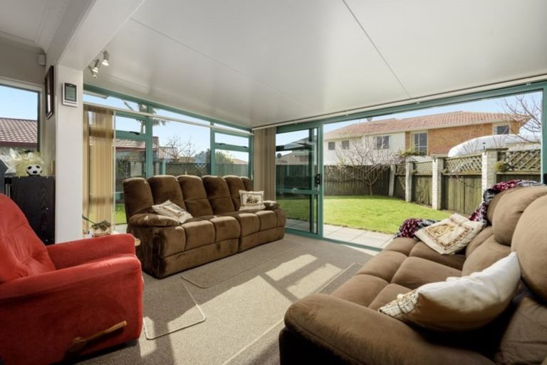 Photo of property in 10 Grevillea Place, Mount Maunganui, 3116