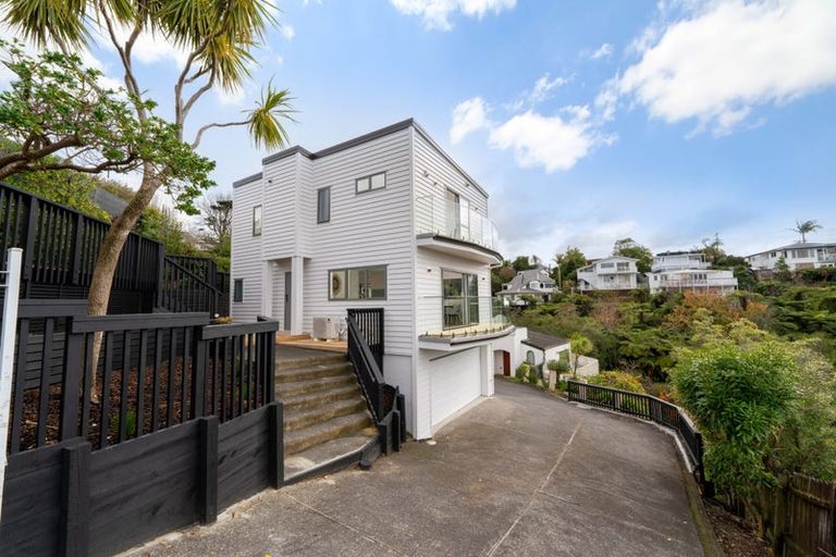 Photo of property in 3/433a East Coast Road, Mairangi Bay, Auckland, 0630