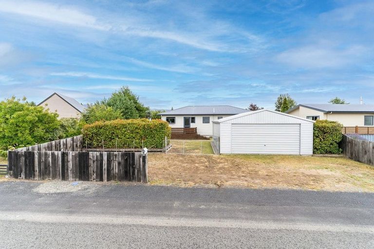 Photo of property in 81 Totara Drive, Twizel, 7901
