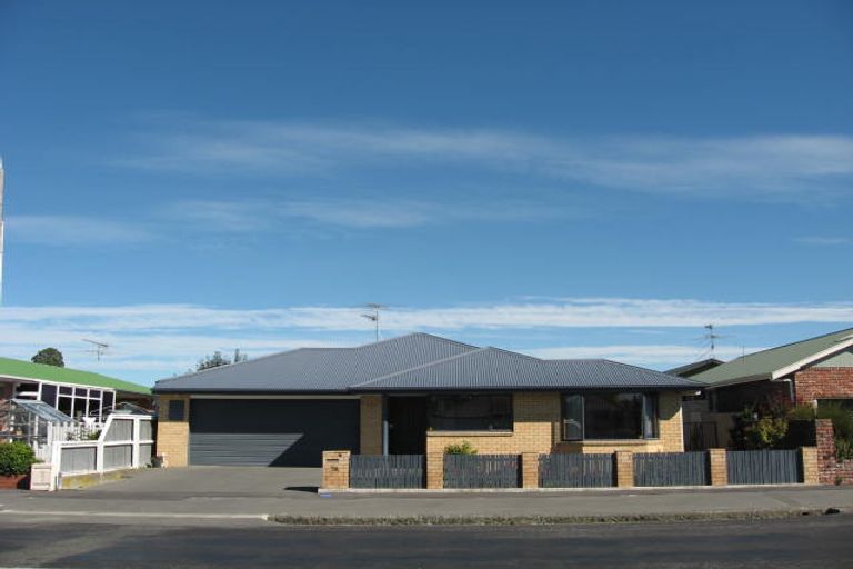 Photo of property in 58 Havelock Street, Ashburton, 7700