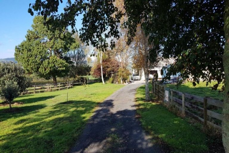 Photo of property in 8946 State Highway 2, Waihi, 3682