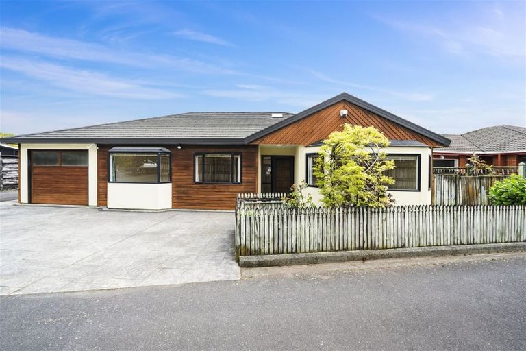 Photo of property in 1/20 De Menech Grove, Avalon, Lower Hutt, 5011