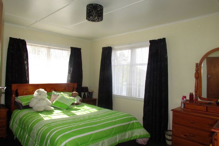 Photo of property in 79 Herbert Street, Masterton, 5810