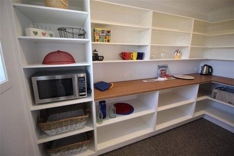 Photo of property in 2 Te Kio Crescent, Papamoa Beach, Papamoa, 3118