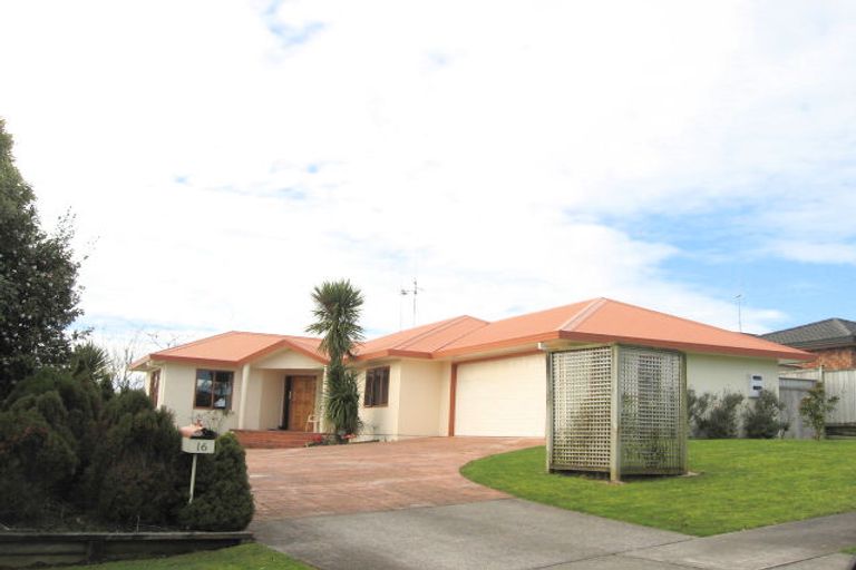Photo of property in 16 Lochinver Drive, Nawton, Hamilton, 3200