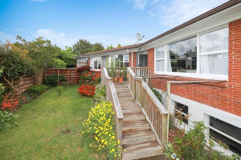 Photo of property in 23 English Street, St Andrews, Hamilton, 3200