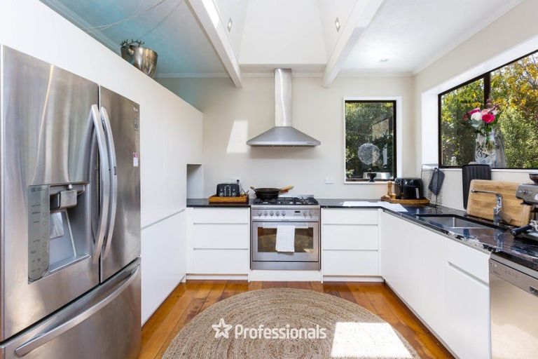 Photo of property in 5 Pempsey Street, Silverstream, Upper Hutt, 5019