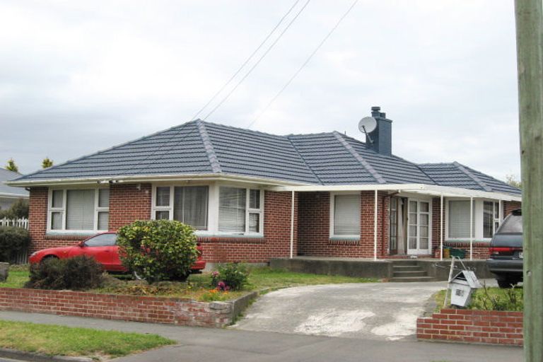 Photo of property in 55 Greendale Avenue, Avonhead, Christchurch, 8042