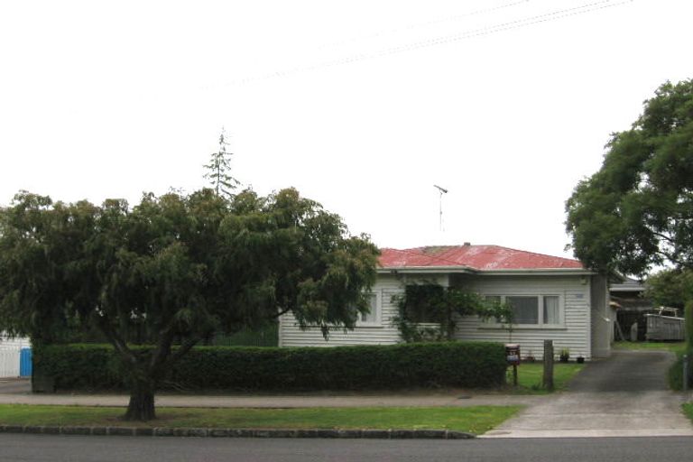 Photo of property in 37 Kiwi Road, Point Chevalier, Auckland, 1022