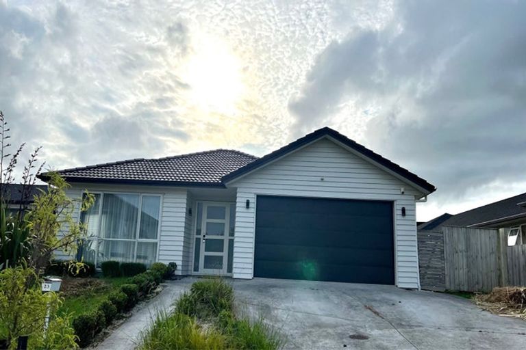 Photo of property in 23 Ahorangi Road, Silverdale, 0932