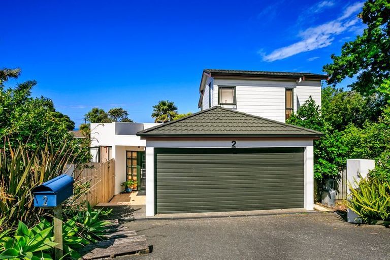 Photo of property in 2/710 East Coast Road, Milford, Auckland, 0620