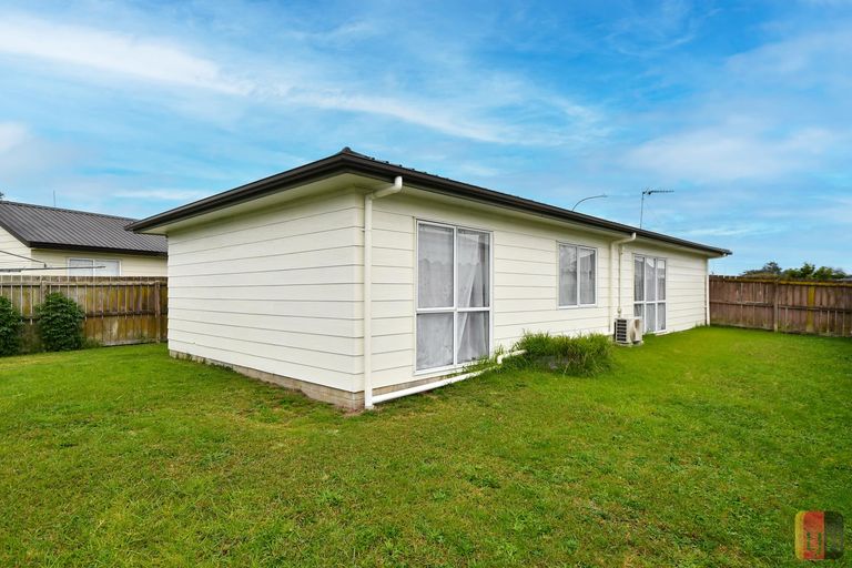 Photo of property in 1/20 Solveig Place, Randwick Park, Auckland, 2105