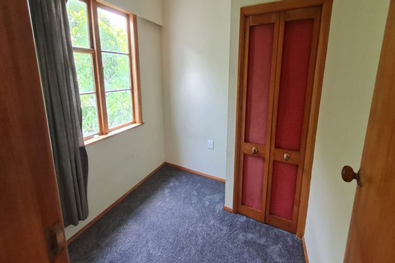 Photo of property in 19 Alexandra Road, Roseneath, Wellington, 6021