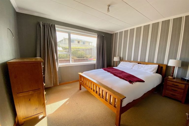 Photo of property in 6 Newarp Street, Balclutha, 9230