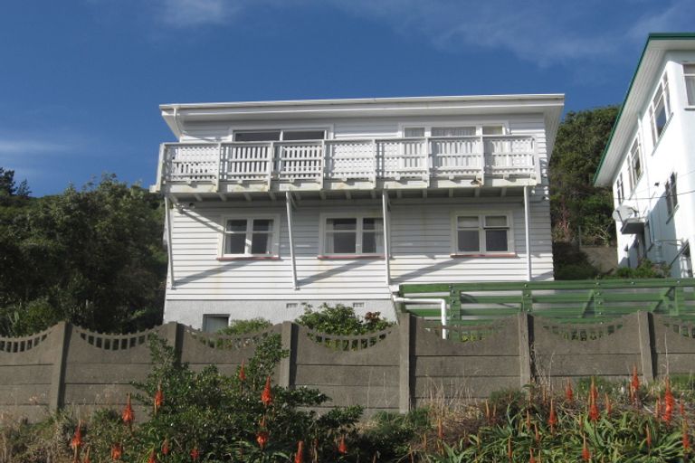 Photo of property in 141 Townsend Road, Miramar, Wellington, 6022