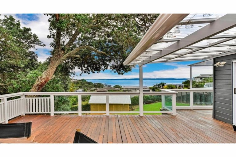 Photo of property in 8 Rewa Road, Maraetai, Auckland, 2018