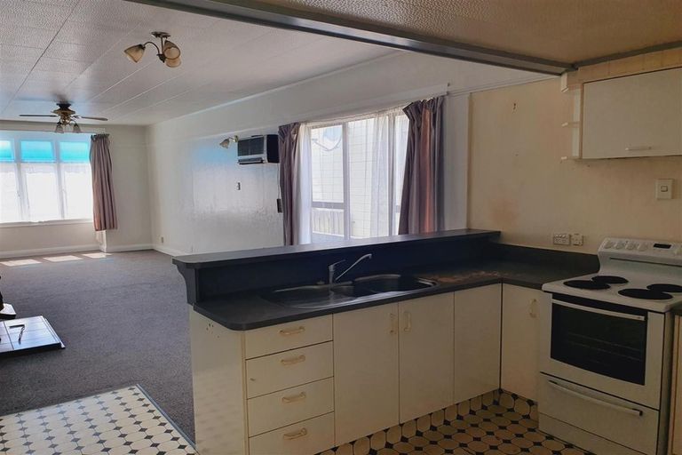 Photo of property in 16 Norman Road, Te Hapara, Gisborne, 4010