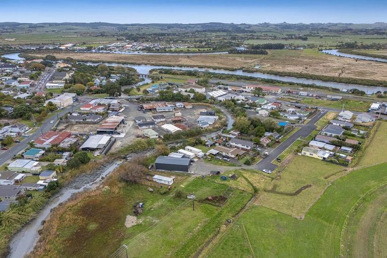Photo of property in 21 Stewart Street, Helensville, 0800