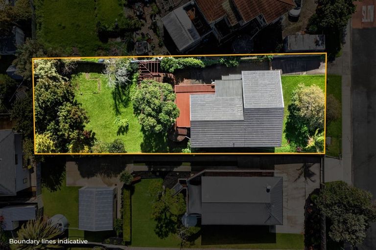 Photo of property in 86 Stanmore Bay Road, Stanmore Bay, Whangaparaoa, 0932