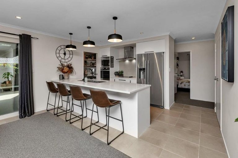 Photo of property in 7 Pukeko Street, Ruakaka, 0116