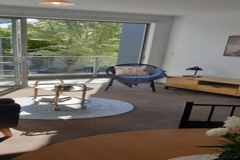 Photo of property in 1/106 Bealey Avenue, Christchurch Central, Christchurch, 8013