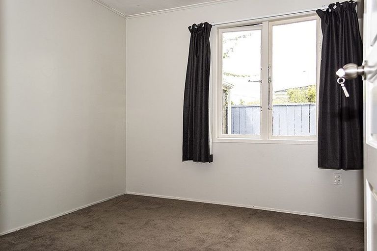 Photo of property in 26 Tokomaru Street, Welbourn, New Plymouth, 4312