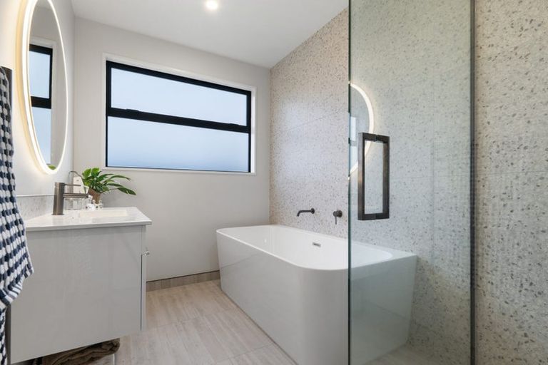 Photo of property in 22 Elsie Lange Way, Casebrook, Christchurch, 8051