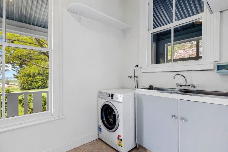 Photo of property in 211 Summerhill Road, Cust, Rangiora, 7471