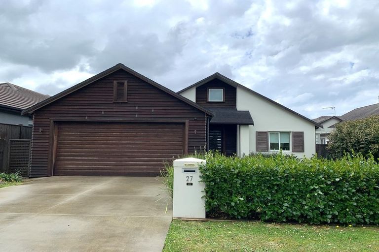 Photo of property in 27 Toscana Drive, Karaka, Papakura, 2113