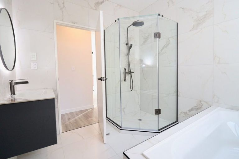 Photo of property in 11 Wagyu Lane, Karaka, 2580