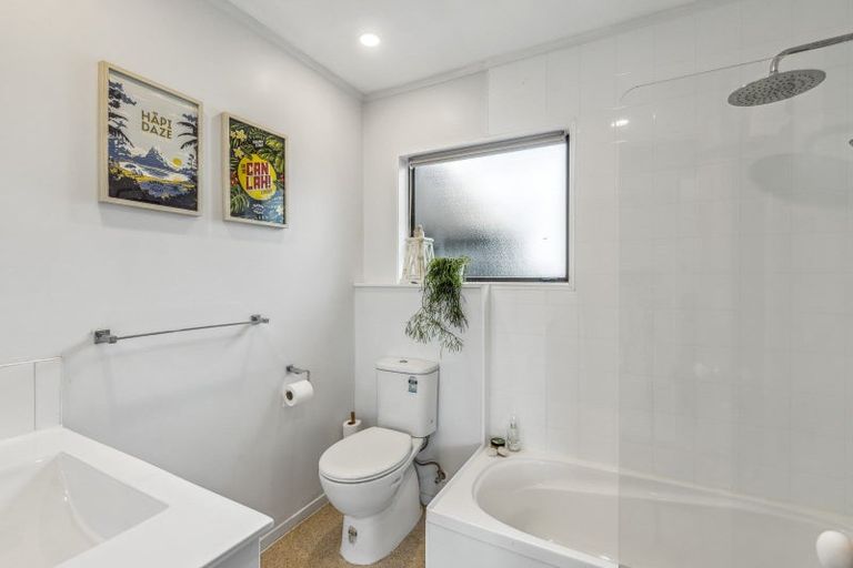 Photo of property in 23b Francis Road, Paraparaumu Beach, Paraparaumu, 5032