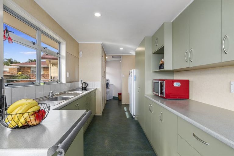 Photo of property in 2/47 Chadwick Road, Greerton, Tauranga, 3112