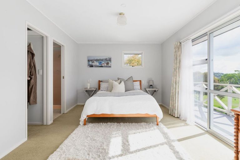 Photo of property in 37 Amanda Avenue, Dinsdale, Hamilton, 3204