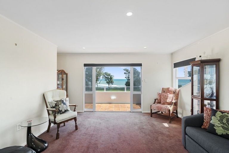 Photo of property in 22 Fox Street, Opunake, 4616