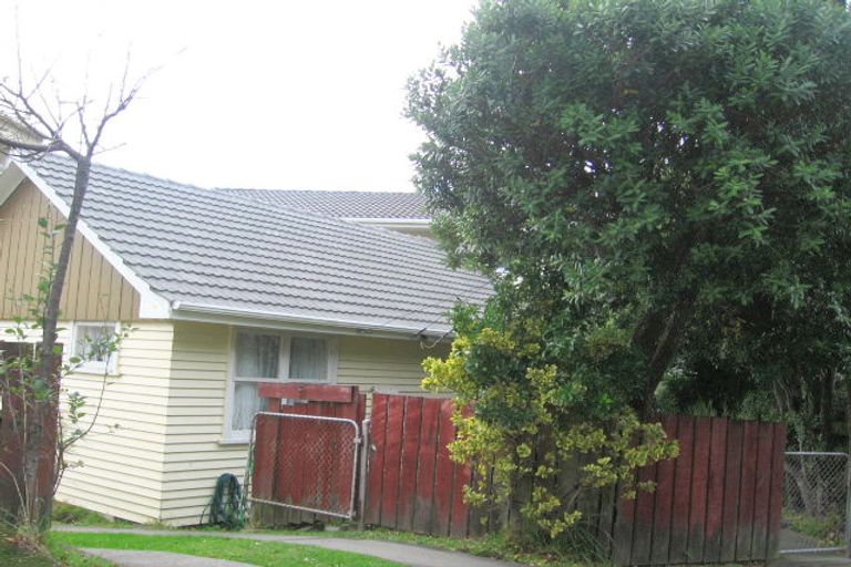 Photo of property in 30 Leadley Lane, Tawa, Wellington, 5028