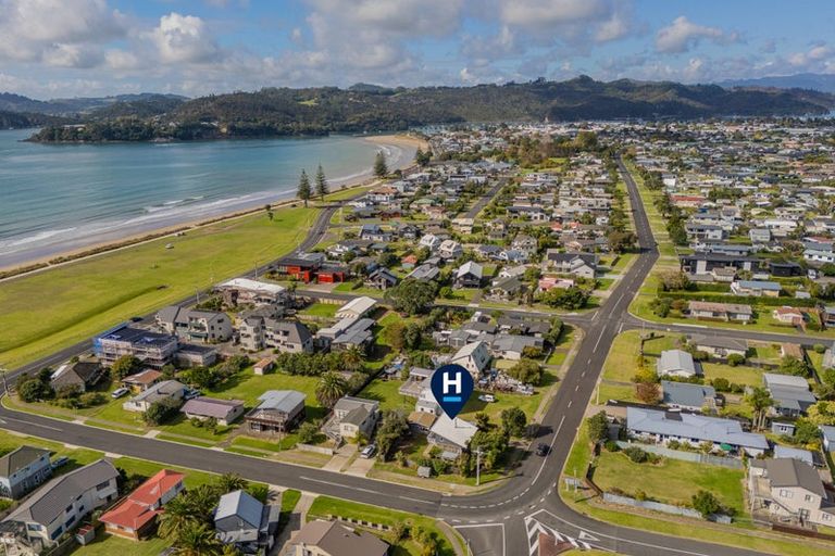 Photo of property in 201 Cook Drive, Whitianga, 3510