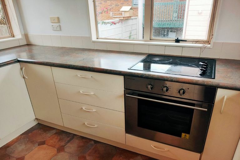 Photo of property in 79 Garton Drive, Massey, Auckland, 0614