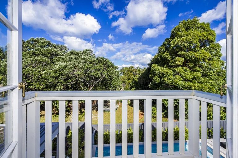 Photo of property in 209 Hurstmere Road, Takapuna, Auckland, 0622