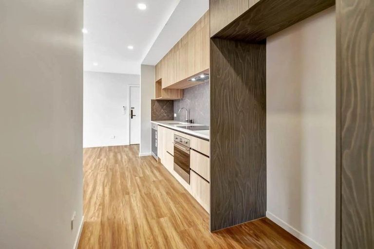 Photo of property in 102/5 Newelm Lane, Flat Bush, Auckland, 2019