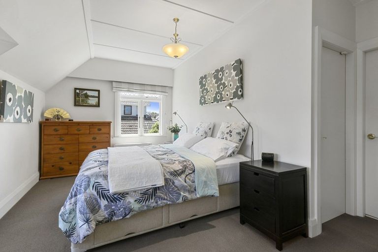 Photo of property in 2 Rangiora Street, Woburn, Lower Hutt, 5010