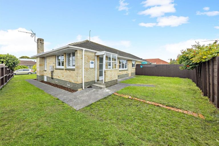Photo of property in 1/6 Kingswood Road, Papatoetoe, Auckland, 2025