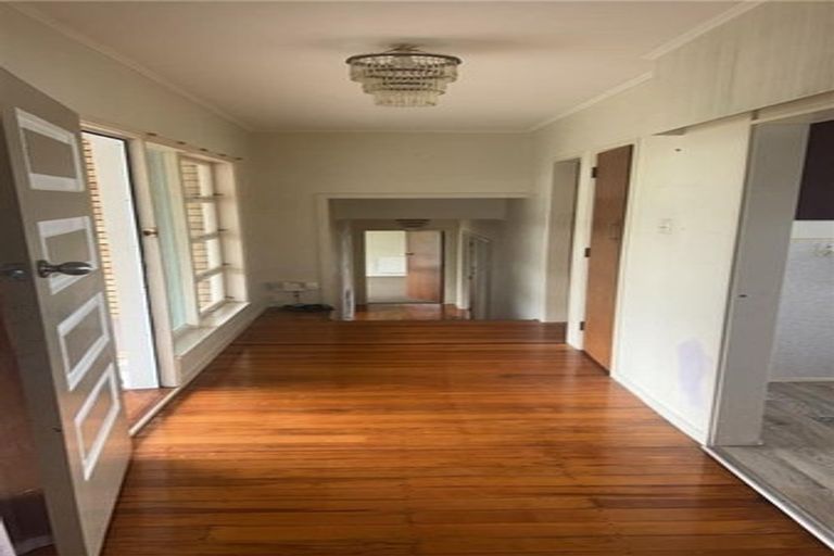 Photo of property in 17 Glen Street, Levin, 5510