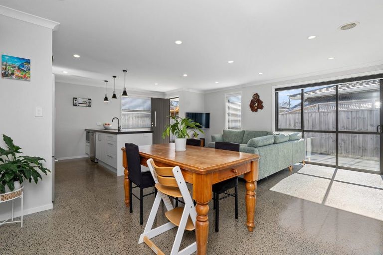 Photo of property in 161a Taylor Street, Cambridge, 3434