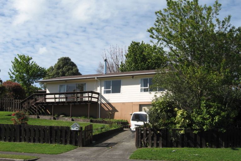 Photo of property in 54 Esmeralda Street, Welcome Bay, Tauranga, 3112
