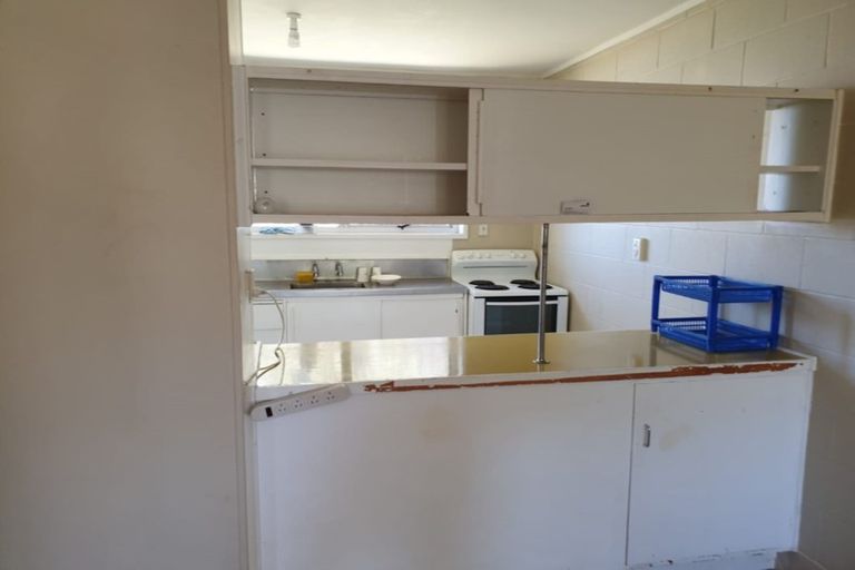 Photo of property in 2/9 John Court Street, Birkenhead, Auckland, 0626