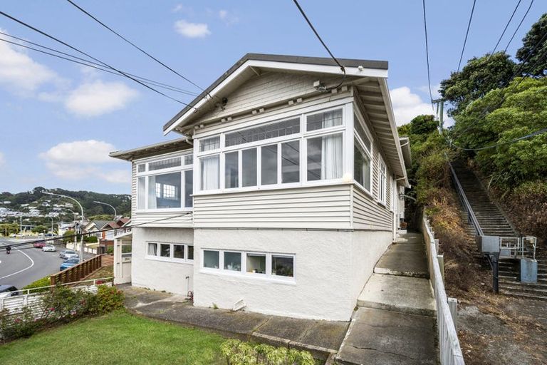 Photo of property in 518 Evans Bay Parade, Hataitai, Wellington, 6021