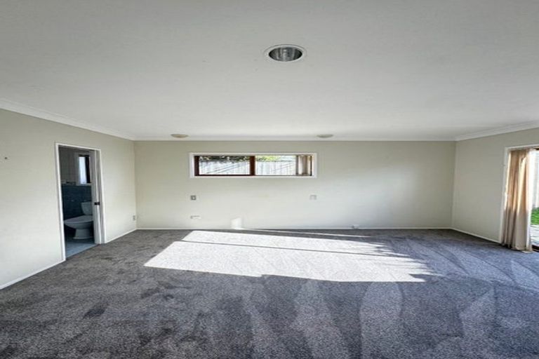 Photo of property in 17a Sea View Terrace, Cockle Bay, Auckland, 2014