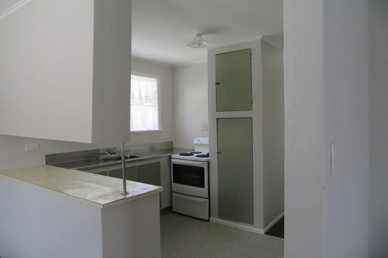 Photo of property in 1/52 Cruickshank Road, Clouston Park, Upper Hutt, 5018