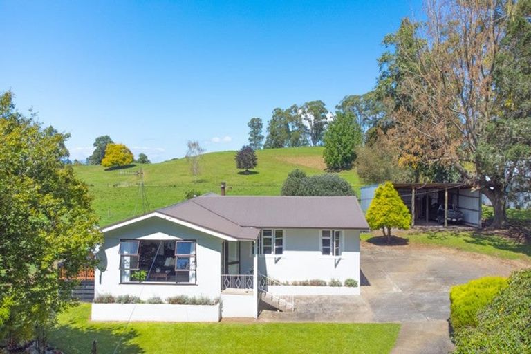 Photo of property in 1128 Tahuroa Road, Morrinsville, 3371