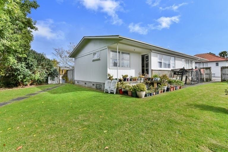 Photo of property in 3/9 Oxford Road, Manurewa, Auckland, 2102